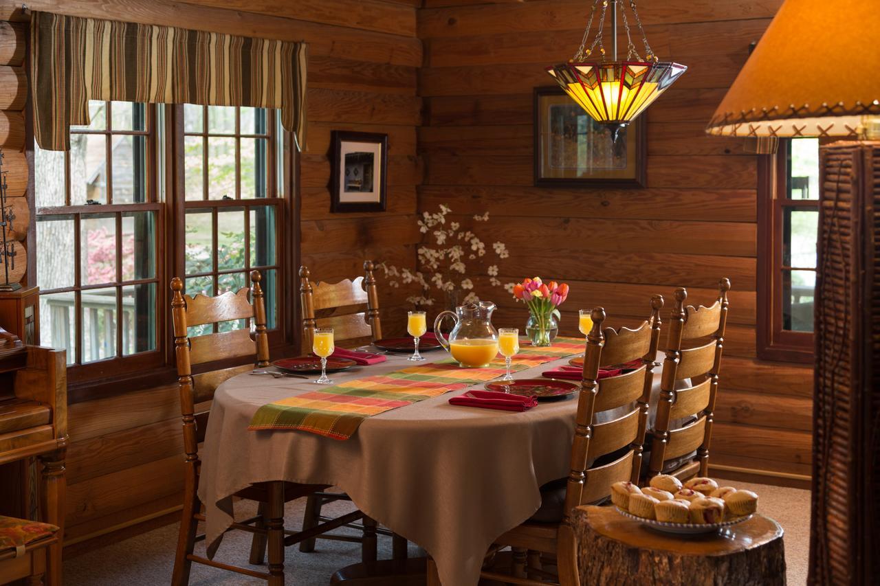 Tiffany'S Bed And Breakfast Bismarck Exterior photo